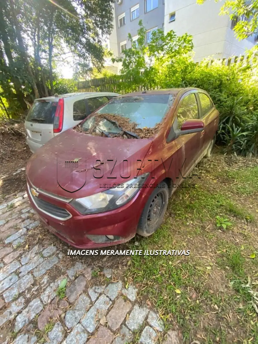 LOTE 005 - CHEVROLET/ONIX 1.4 MT LT - PLACA: IYU5066