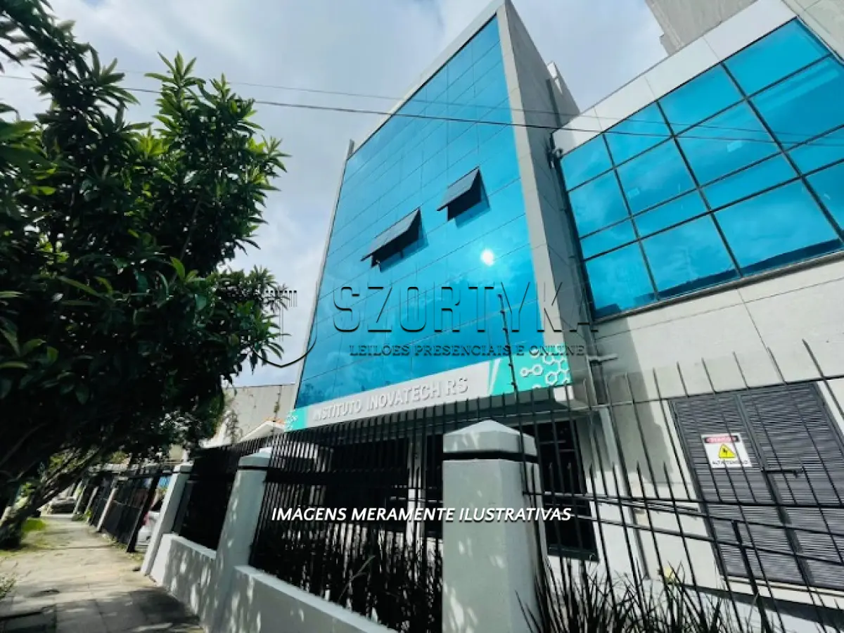 LOTE 001 - PRÉDIO COMERCIAL DE ALTO PADRÃO NO BAIRRO SANTANA, EM PORTO ALEGRE/RS