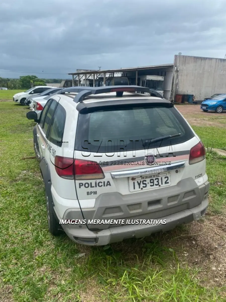 LOTE 018 - FIAT/WEEKEND ADVENTURE - PLACA: IYS9312