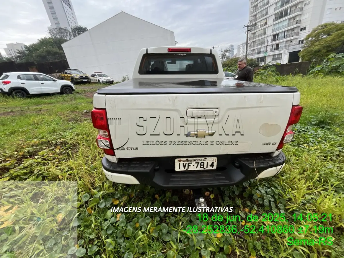 LOTE 040 - CHEVROLET/S10 LT DD4 - PLACA: IVF7814