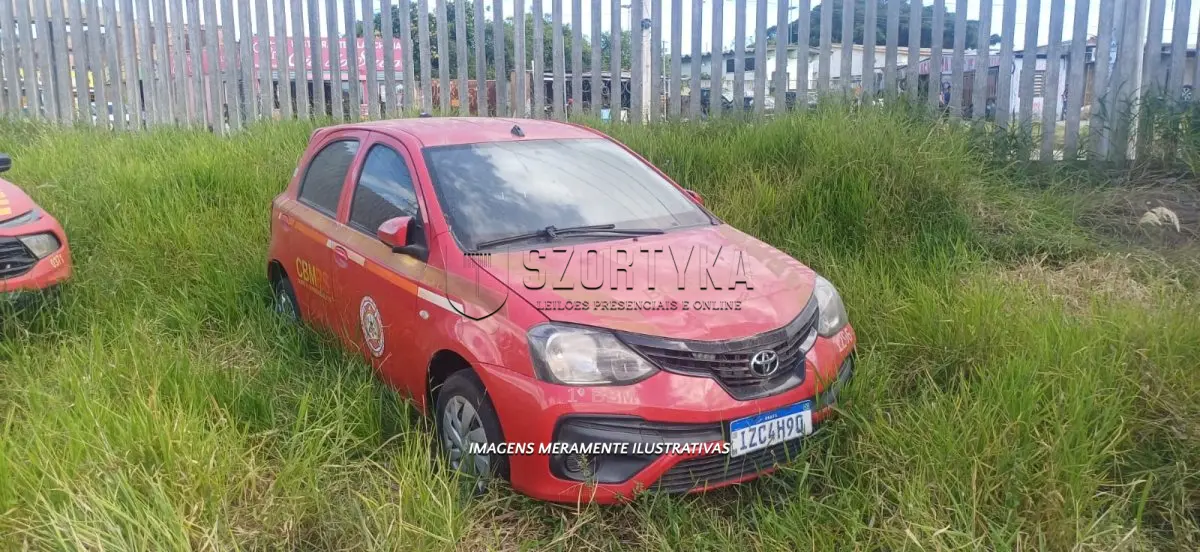 LOTE 007 - TOYOTA/ETIOS HB X VSC MT - PLACA: IZC4H90