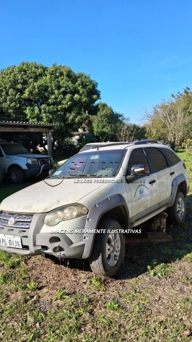 LOTE 008 - FIAT/PALIO WK ADVEN FLEX - PLACA: IPL0176