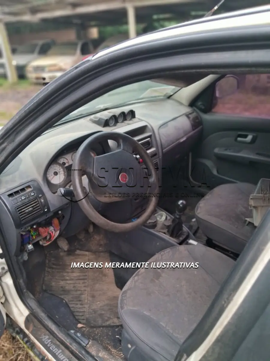 LOTE 008 - FIAT/PALIO WK ADVEN FLEX - PLACA: IPL0176