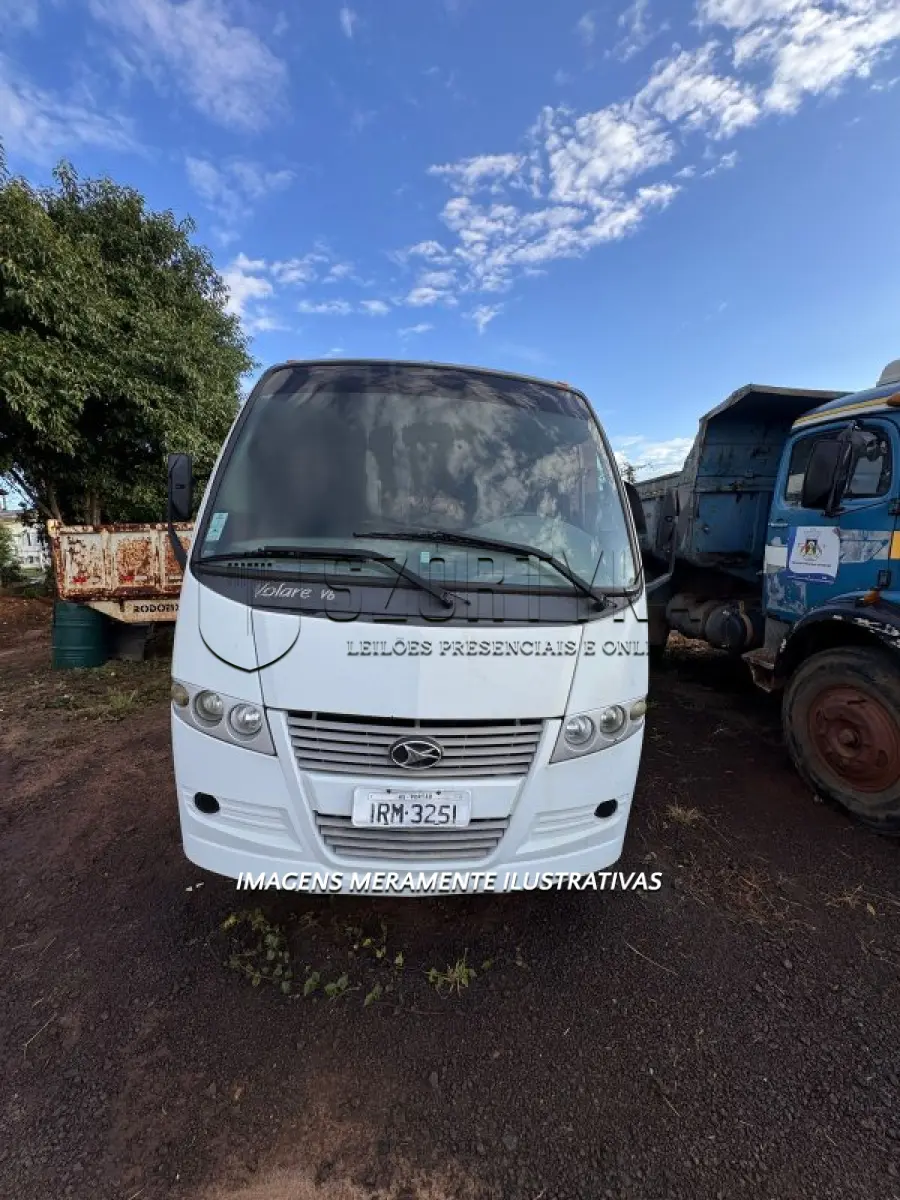LOTE 007 - MARCOPOLO/VOLARE V6 ESCOLAR, ANO/MOD 2010/2011, PLACAS IRM3251, COR BRANCA