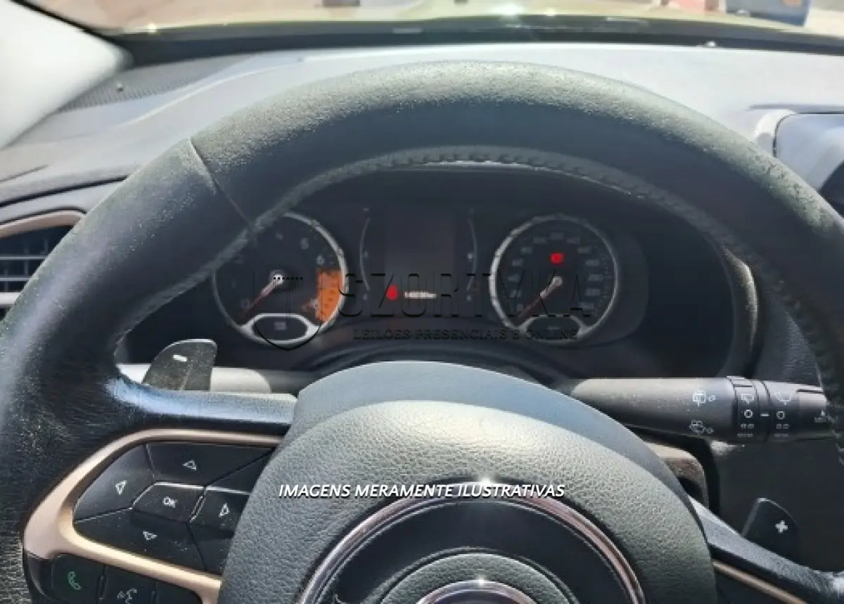 LOTE 001 - 01 (UM) VEÍCULO JEEP/RENEGADE LNGTD AT, 2015/2016
