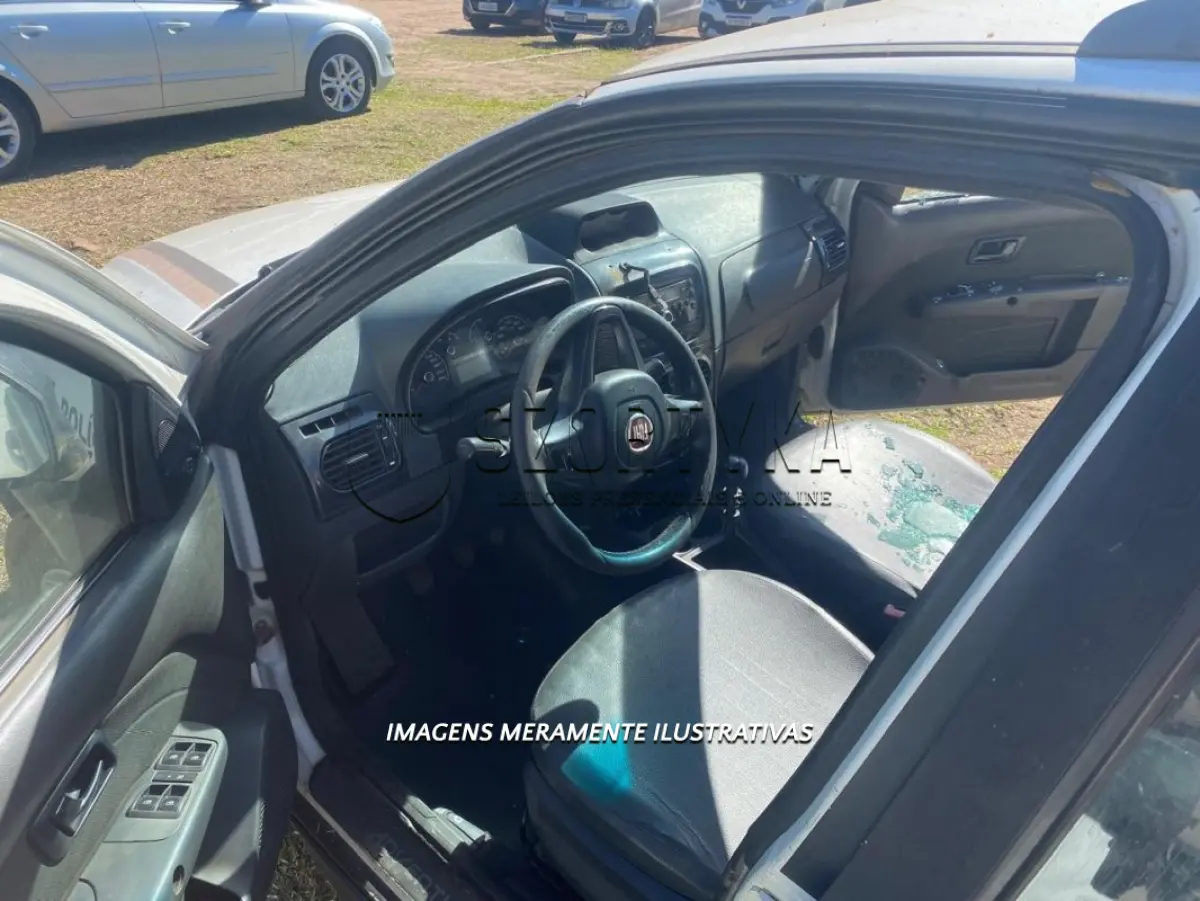 LOTE 018 - FIAT/WEEKEND ADVENTURE - PLACA: IYS9312