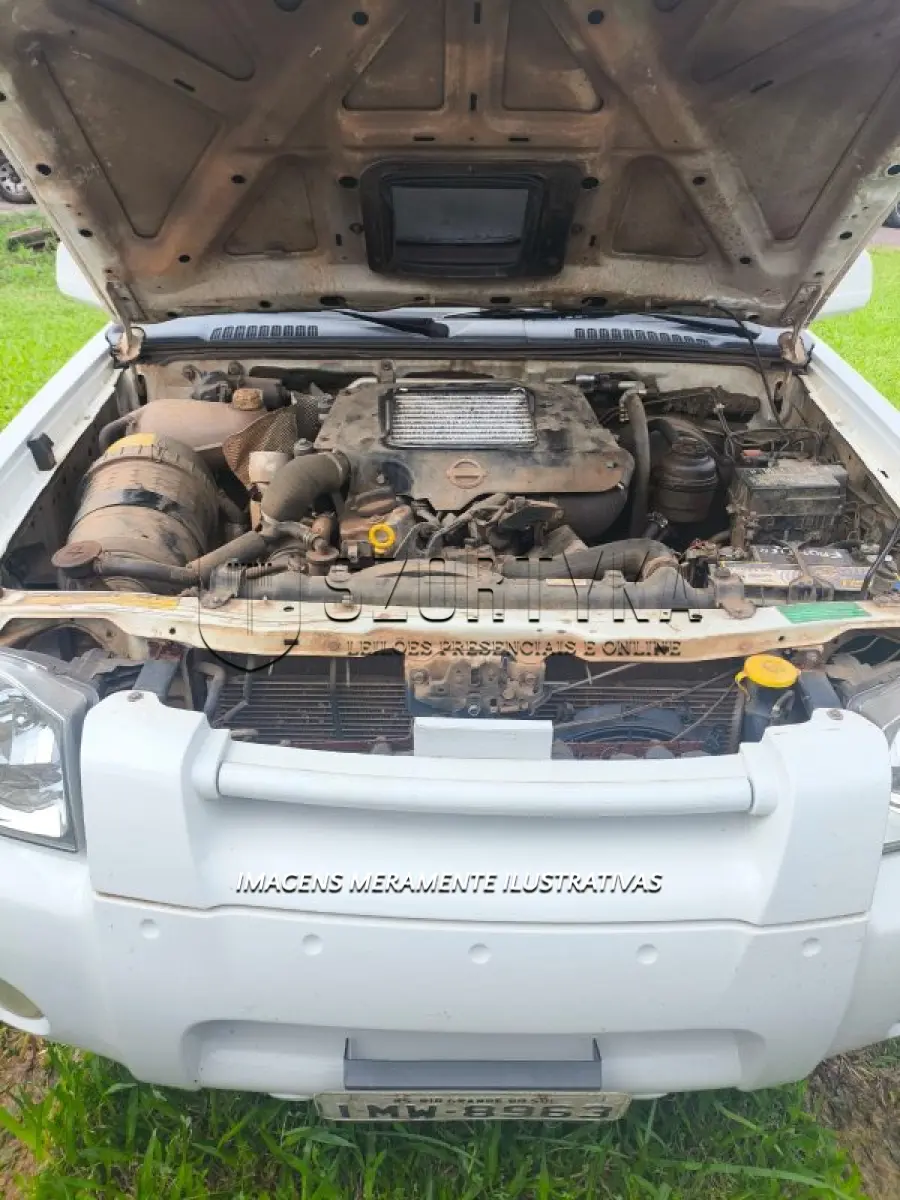 LOTE 025 - NISSAN/FRONTIER 4X4 SE - PLACA: IMW8963