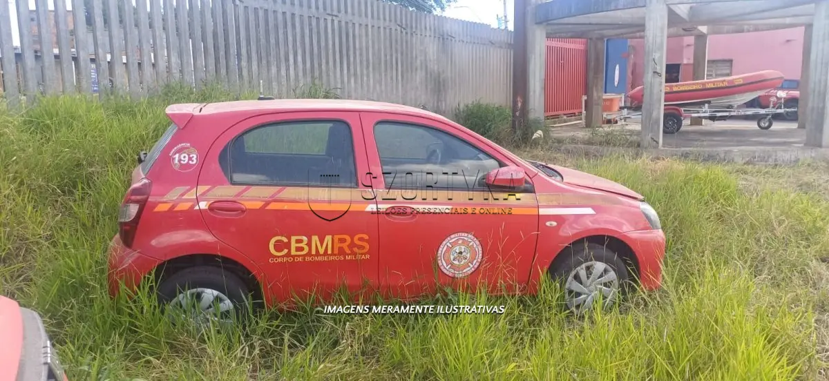 LOTE 007 - TOYOTA/ETIOS HB X VSC MT - PLACA: IZC4H90