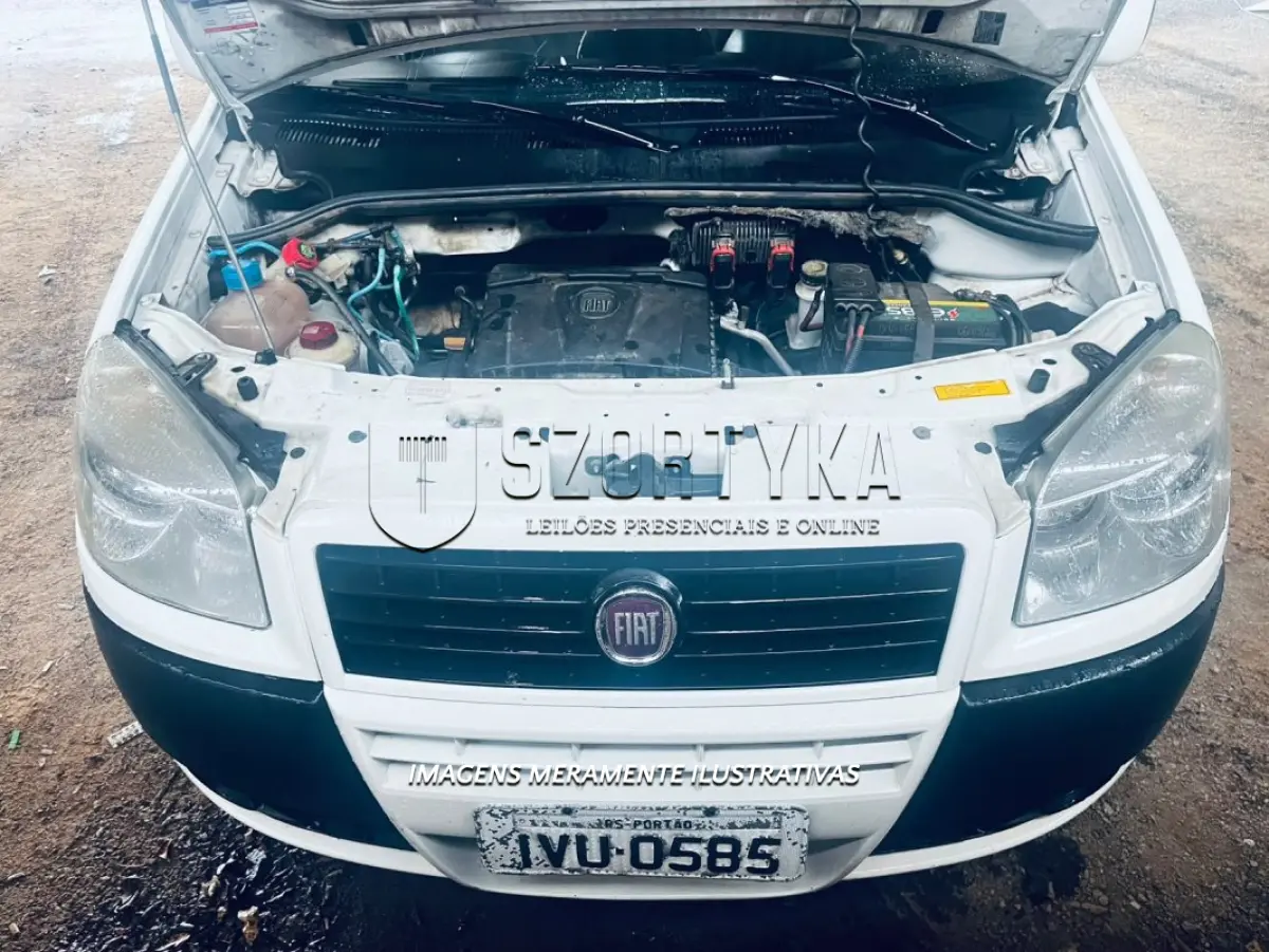 LOTE 024 - FIAT DOBLO ESSENCE 1.8, ANO/MOD 2014, placas IVU0585