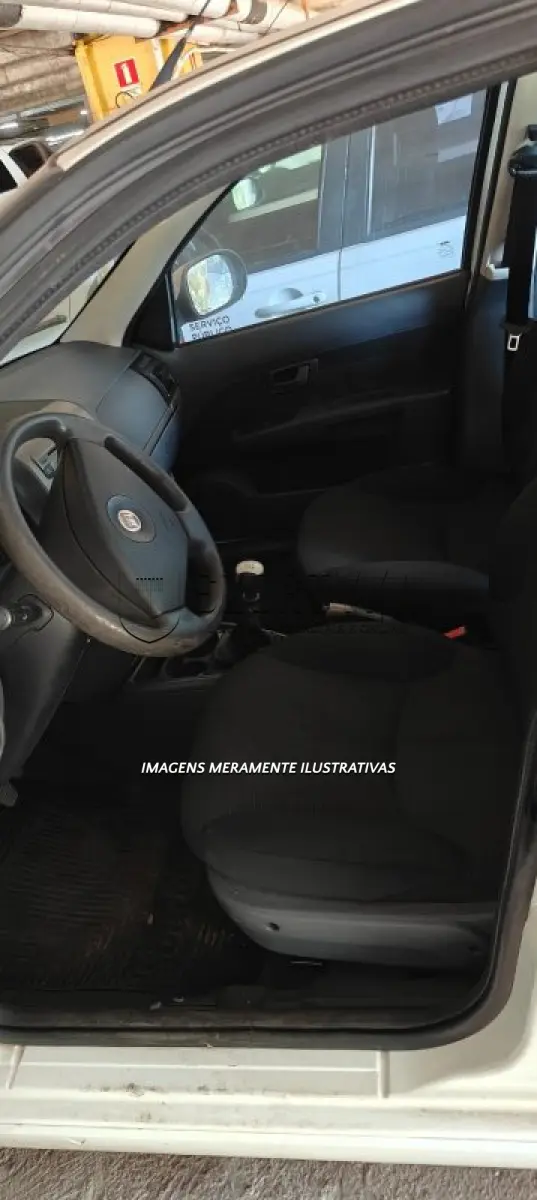 LOTE 072 - FIAT/SIENA ESSENCE 1.6 - PLACA: JDE8203