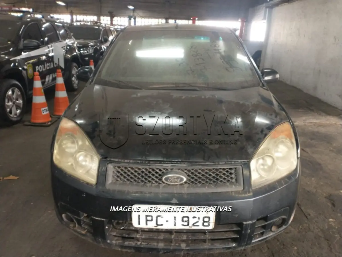 LOTE 055 - FORD/FIESTA SEDAN 1.6 FLEX - PLACA: IPC1928