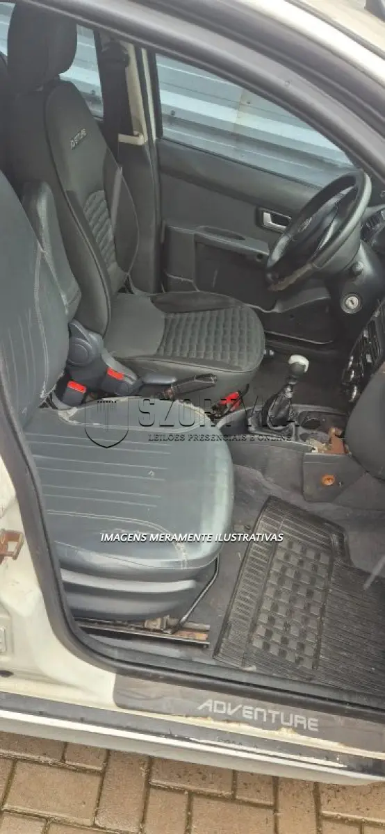 LOTE 114 - FIAT/WEEKEND ADVENTURE - PLACA: IVZ0612