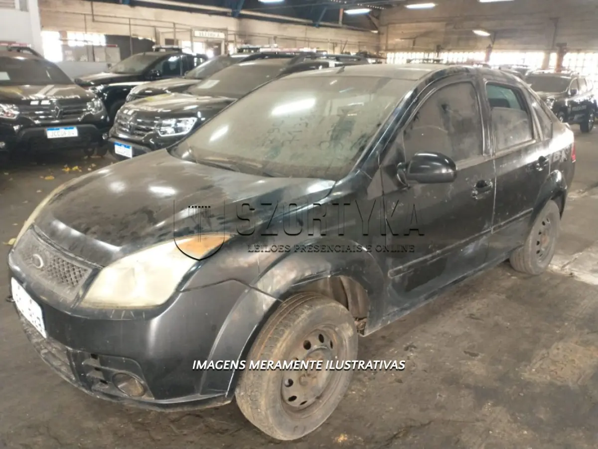 LOTE 055 - FORD/FIESTA SEDAN 1.6 FLEX - PLACA: IPC1928
