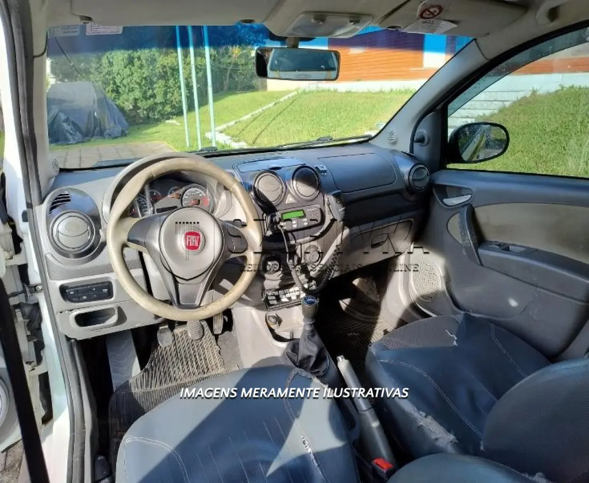 LOTE 120 - FIAT/PALIO ESSENCE 1.6 - PLACA: IVP3817