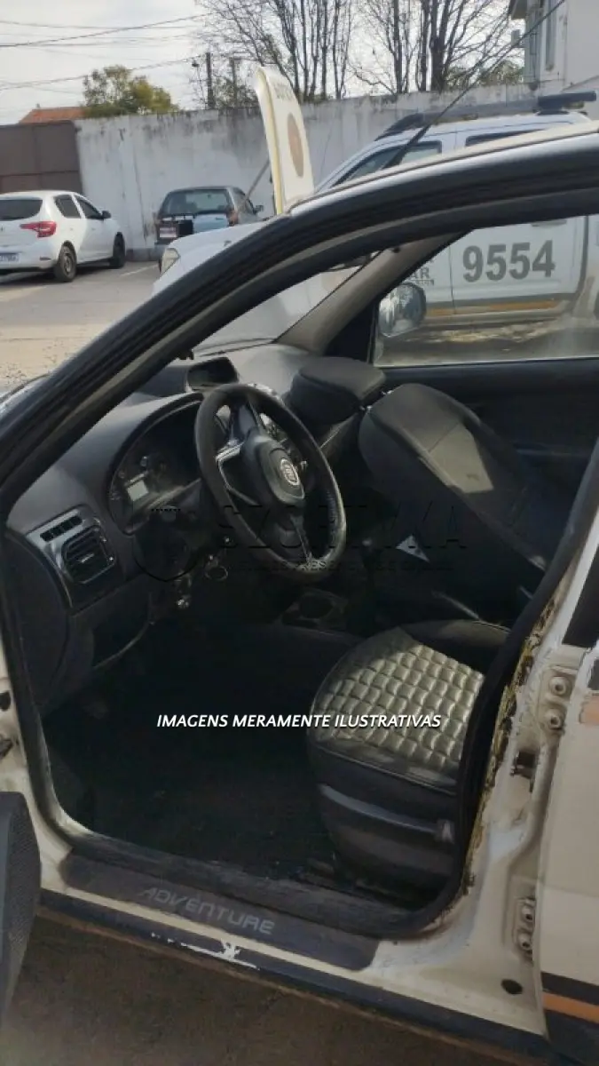 LOTE 116 - FIAT/WEEKEND ADVENTURE - PLACA: IZF9B46