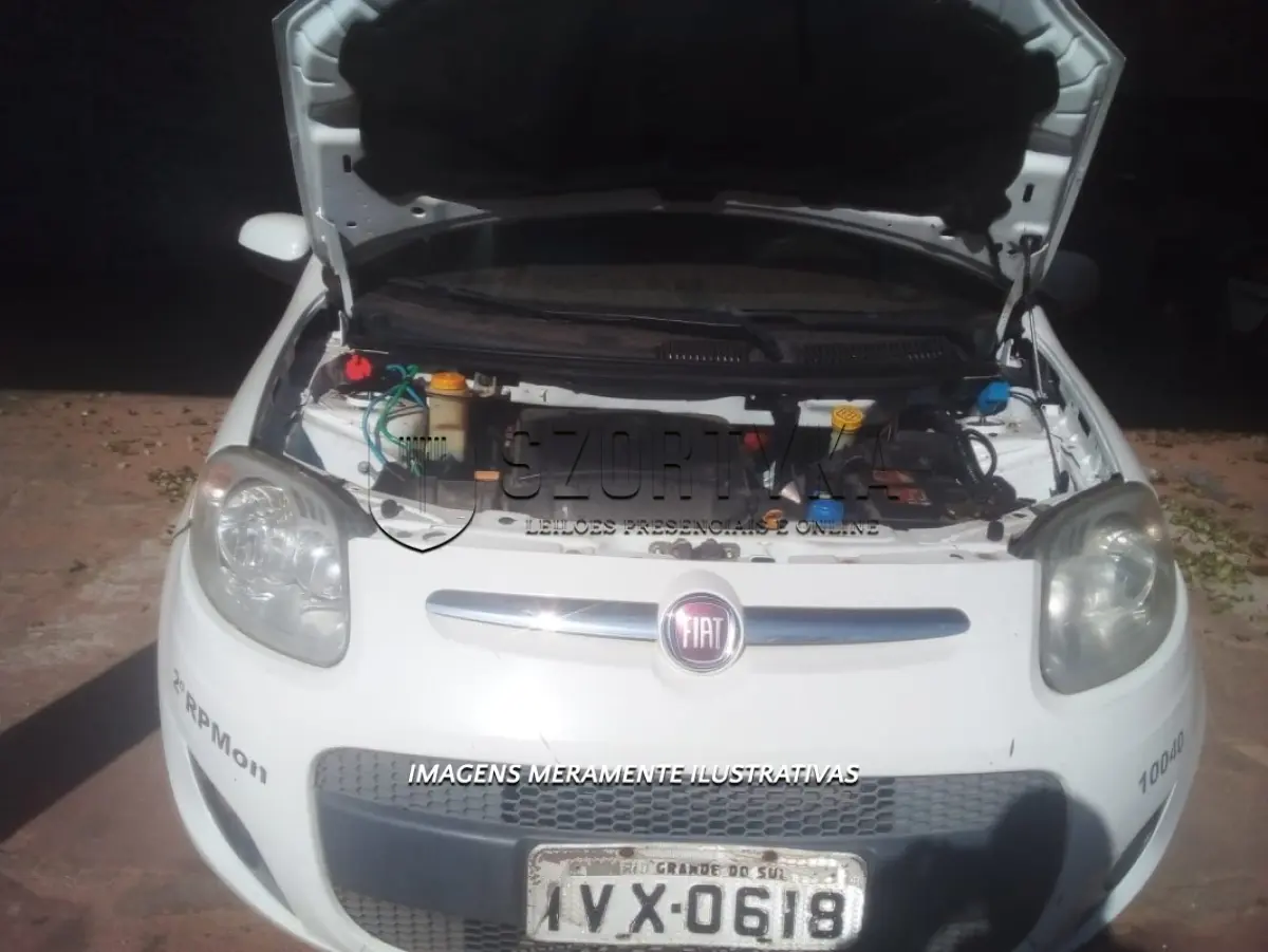 LOTE 102 - FIAT/PALIO ESSENCE 1.6 - PLACA: IVX0618