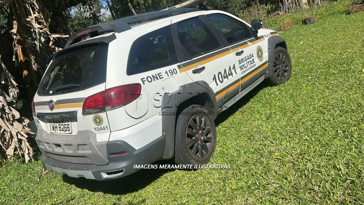 LOTE 110 - FIAT/WEEKEND ADVENTURE - PLACA: IWH8266