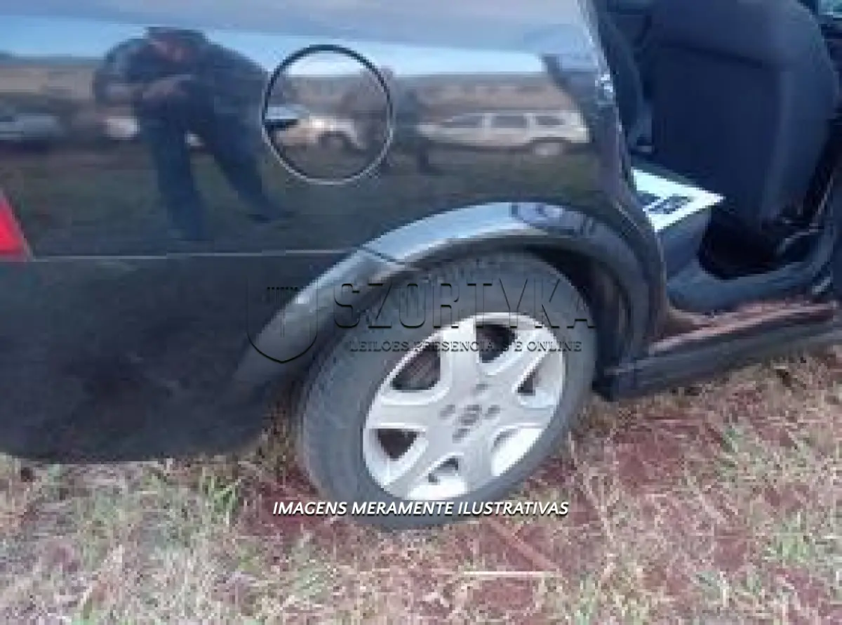 LOTE 101 - GM/ASTRA SEDAN ADVANTAGE - PLACA: JBM2177