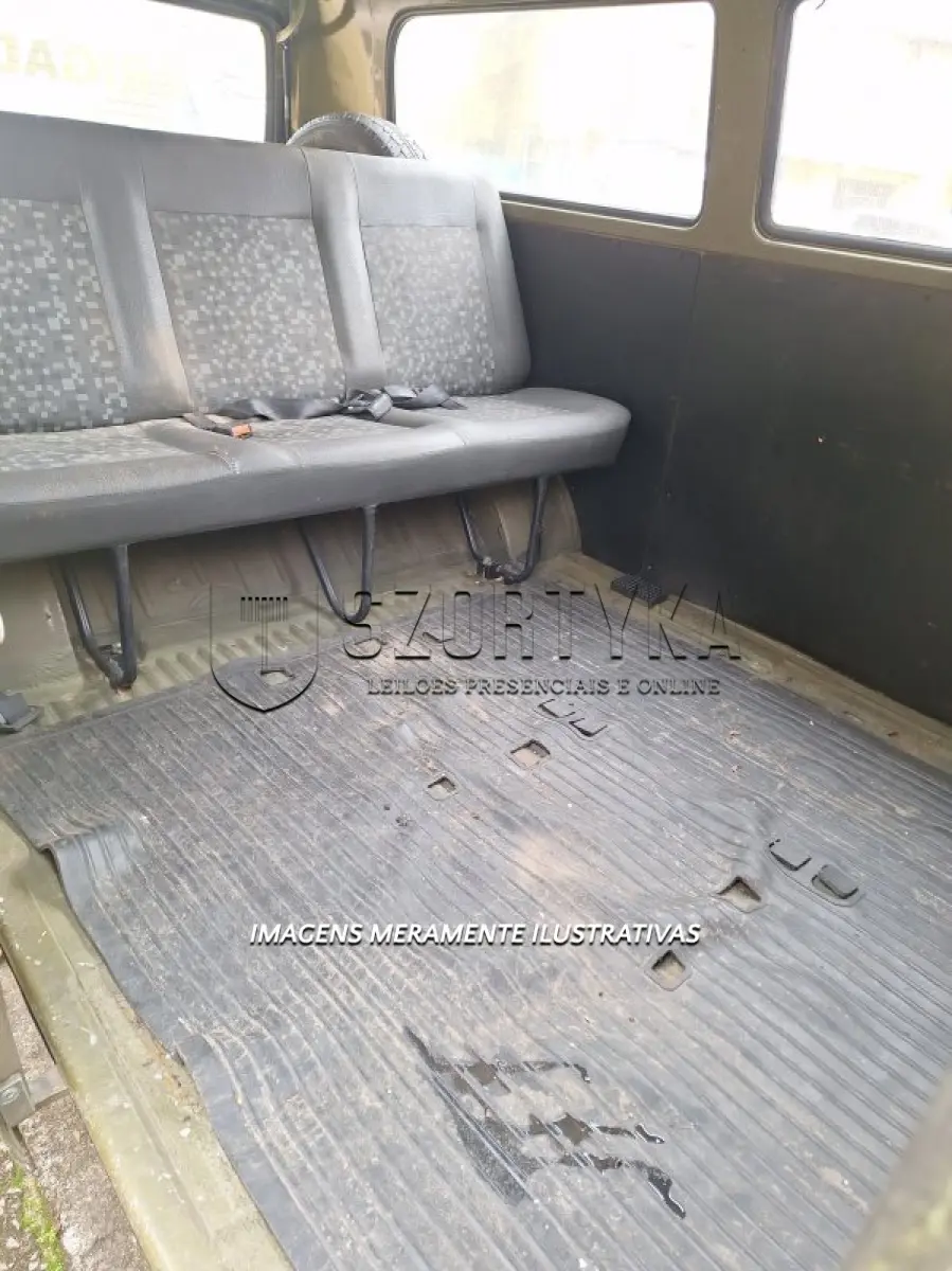 LOTE 112 - VW/KOMBI - PLACA: IMV7118
