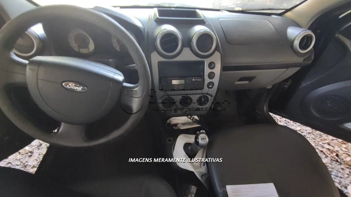 LOTE 056 - FORD/FIESTA SEDAN 1.6 FLEX - PLACA: IPC1949