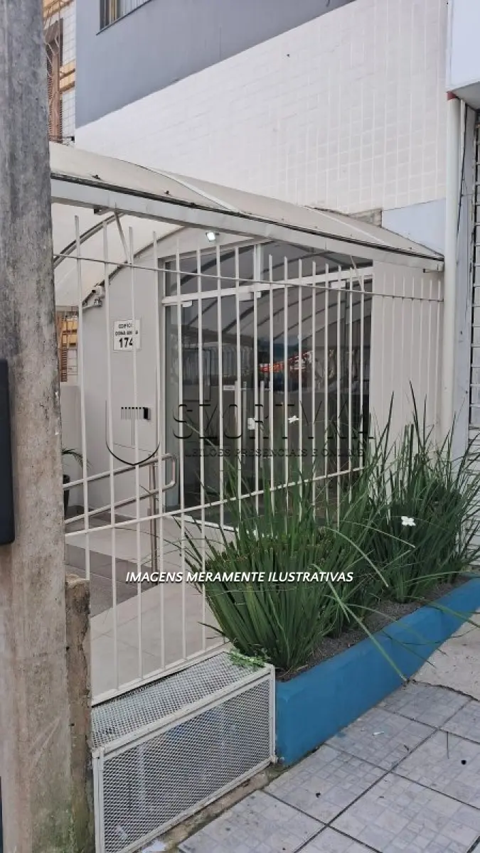 LOTE 011 - Apartamento no Bairro Floresta em Porto Alegre