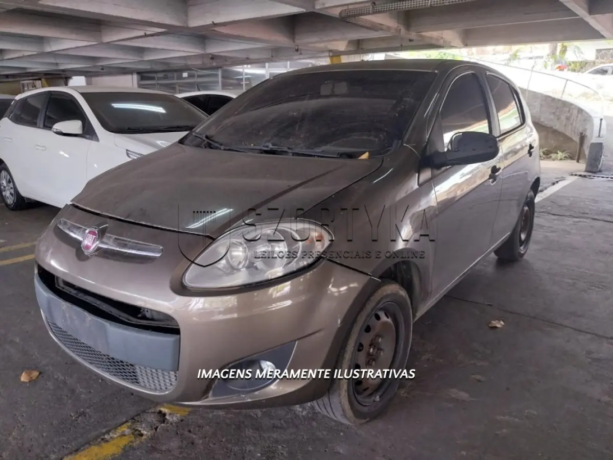 LOTE 061 - FIAT/PALIO ESSENCE 1.6 - PLACA: IVP9056