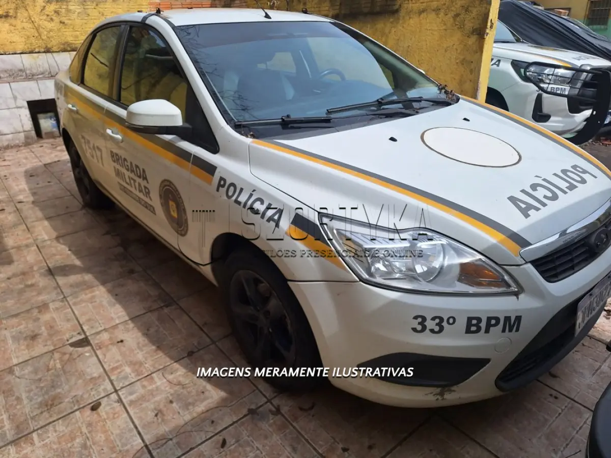LOTE 113 - I/FORD FOCUS 2L FC FLEX - PLACA: JBM3D27
