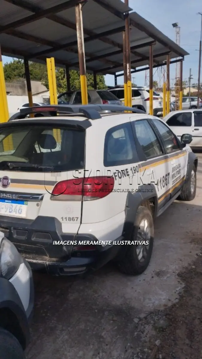 LOTE 116 - FIAT/WEEKEND ADVENTURE - PLACA: IZF9B46