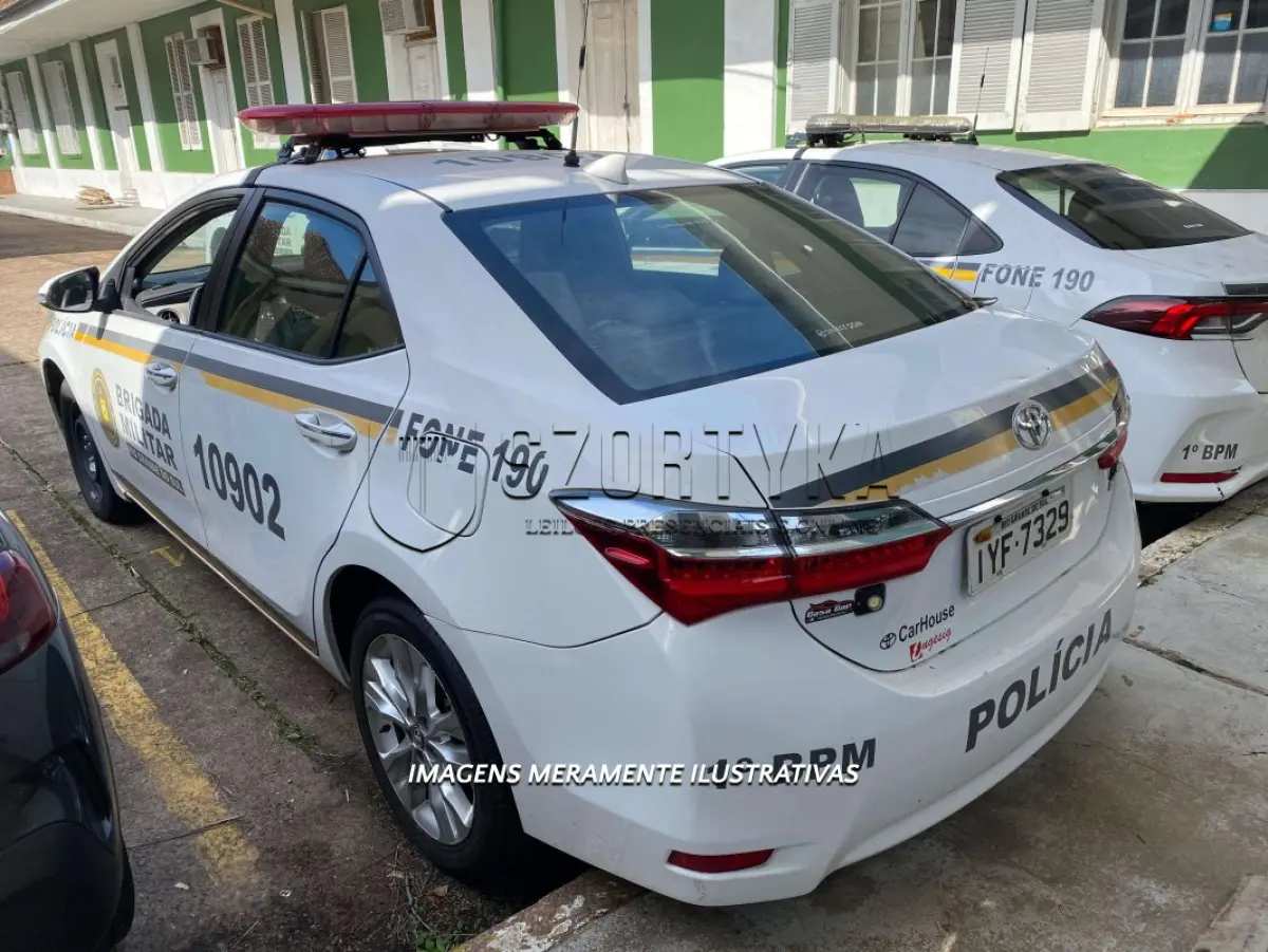 LOTE 045 - TOYOTA/COROLLA XEI 2.0 FLEX - PLACA: IYF7329
