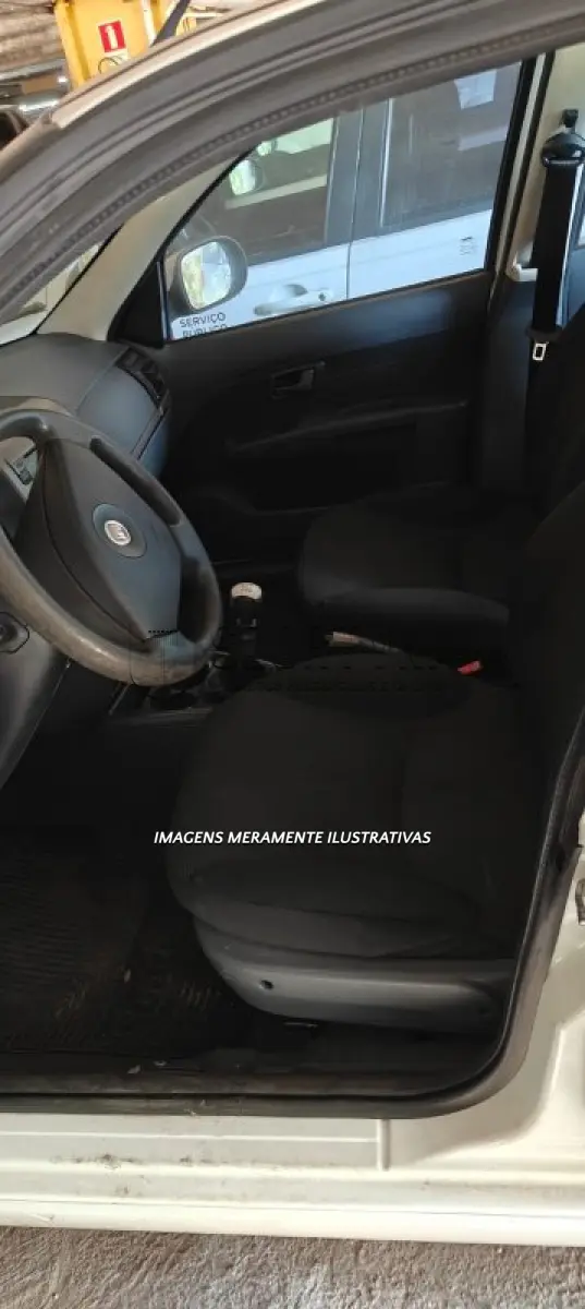 LOTE 072 - FIAT/SIENA ESSENCE 1.6 - PLACA: JDE8203