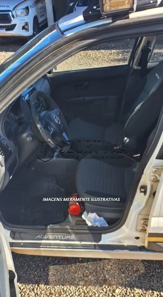 LOTE 099 - FIAT/WEEKEND ADVENTURE - PLACA: IWA8082