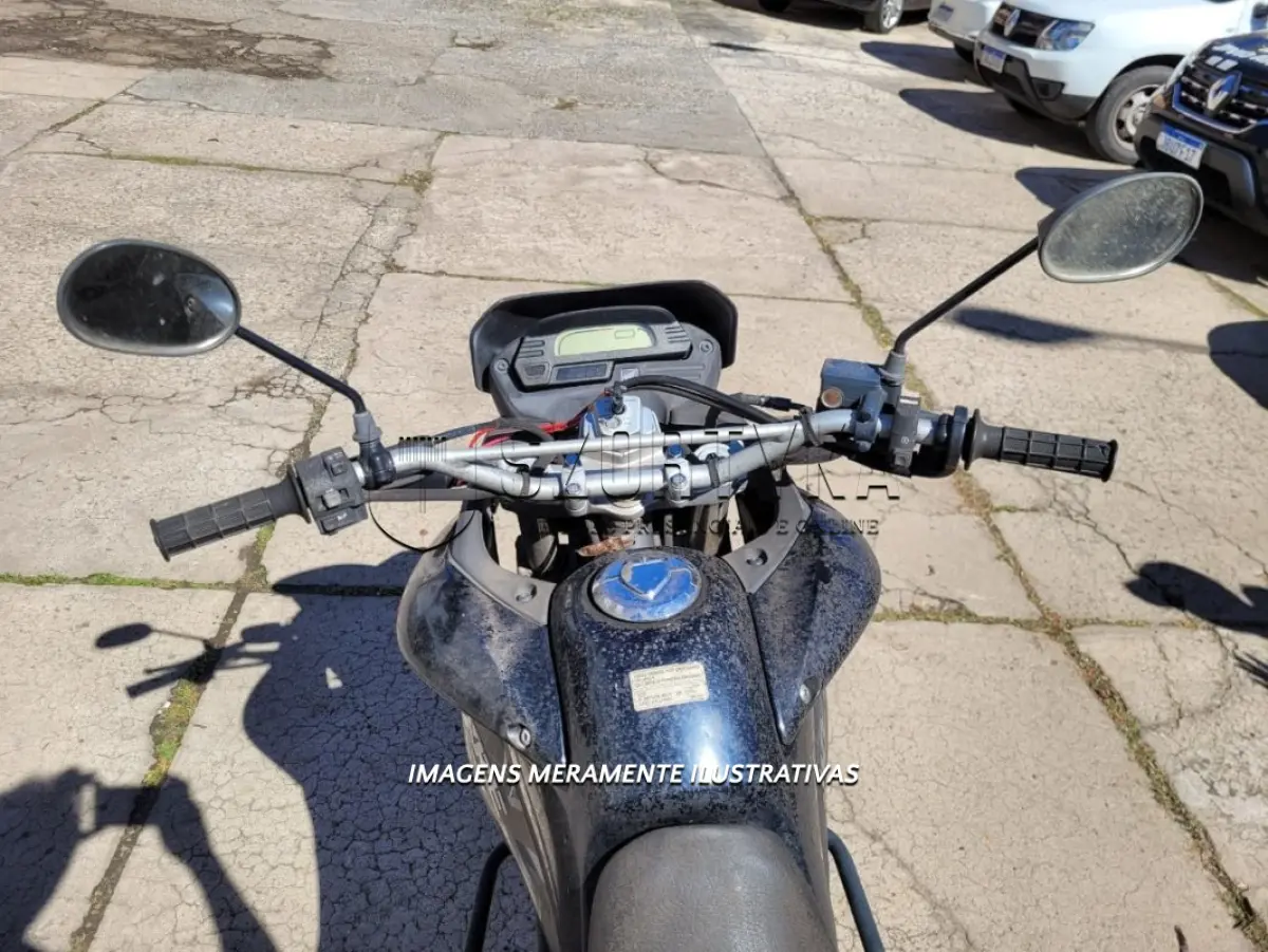 LOTE 118 - HONDA/XRE 300 - PLACA: IUA4573