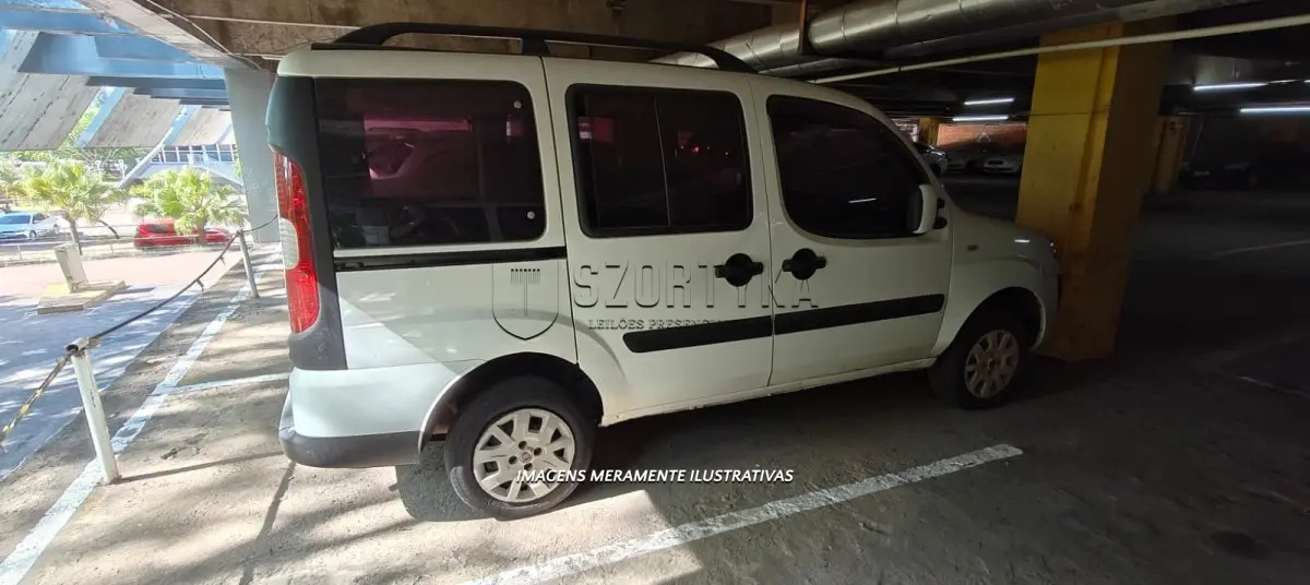 LOTE 064 - FIAT/DOBLO ELX 1.4 - PLACA: IQT6366