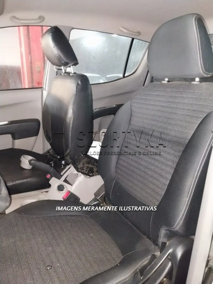 LOTE 060 - MMC/L200 TRITON 3.2 D - PLACA: IUS2932