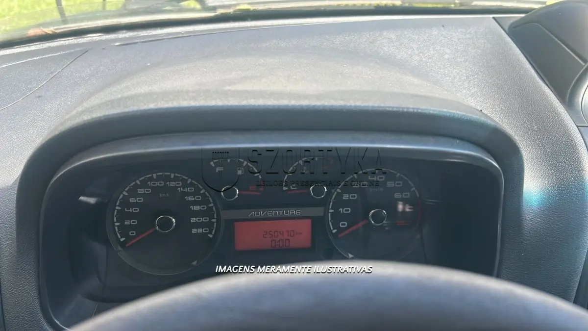 LOTE 110 - FIAT/WEEKEND ADVENTURE - PLACA: IWH8266