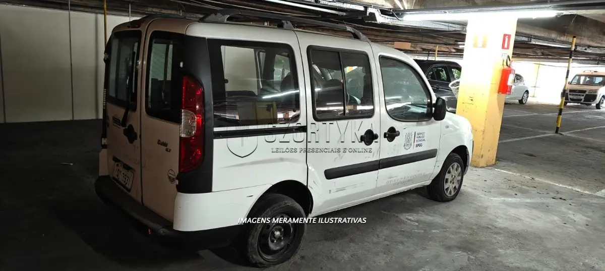 LOTE 067 - FIAT/DOBLO ELX 1.4 - PLACA: IQT3931