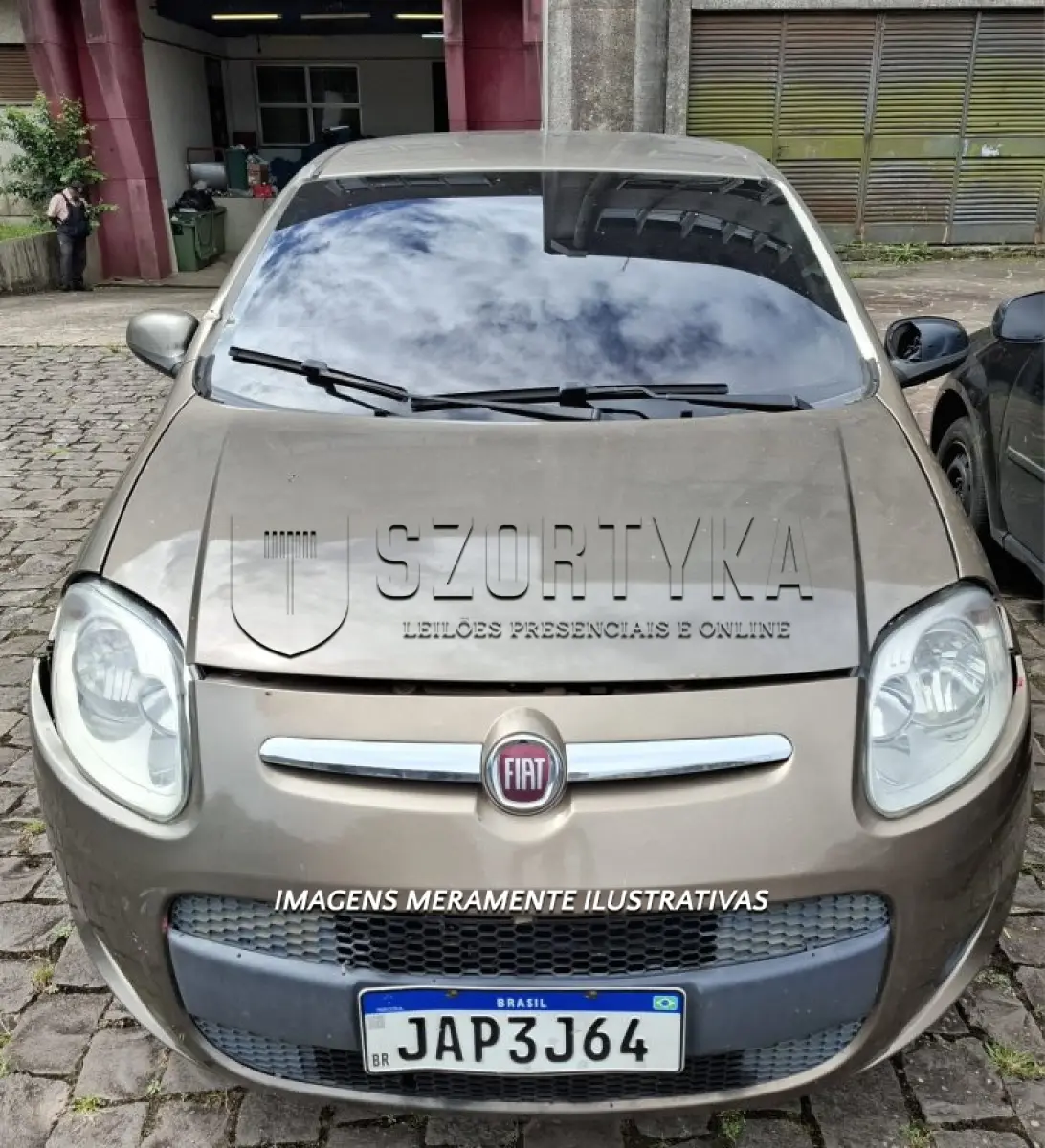 LOTE 059 - FIAT/PALIO ESSENCE 1.6 - PLACA: IVQ2257