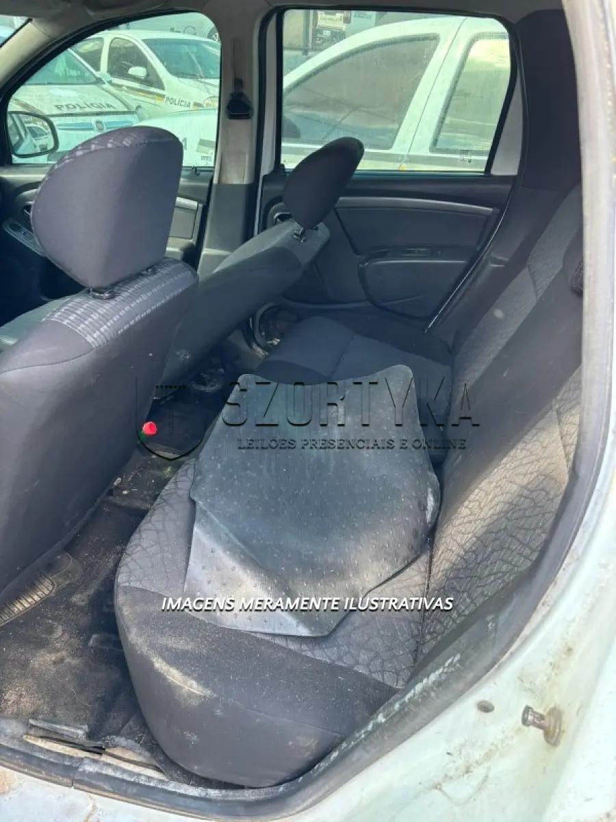 LOTE 043 - RENAULT/DUSTER 16 E 4X2 - PLACA: IUW5I29