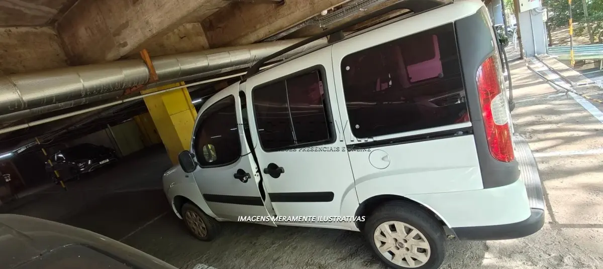 LOTE 064 - FIAT/DOBLO ELX 1.4 - PLACA: IQT6366