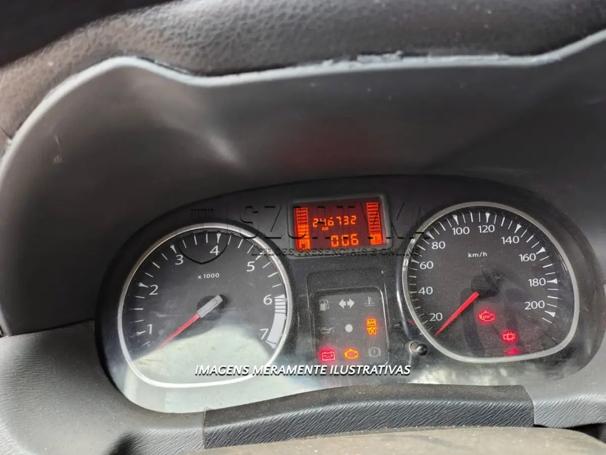 LOTE 048 - RENAULT/DUSTER 16 D 4X2 - PLACA: IWC6701