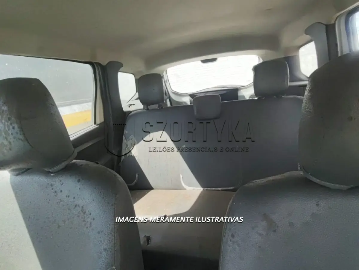 LOTE 107 - RENAULT/DUSTER 16 E 4X2 - PLACA: IUW5831