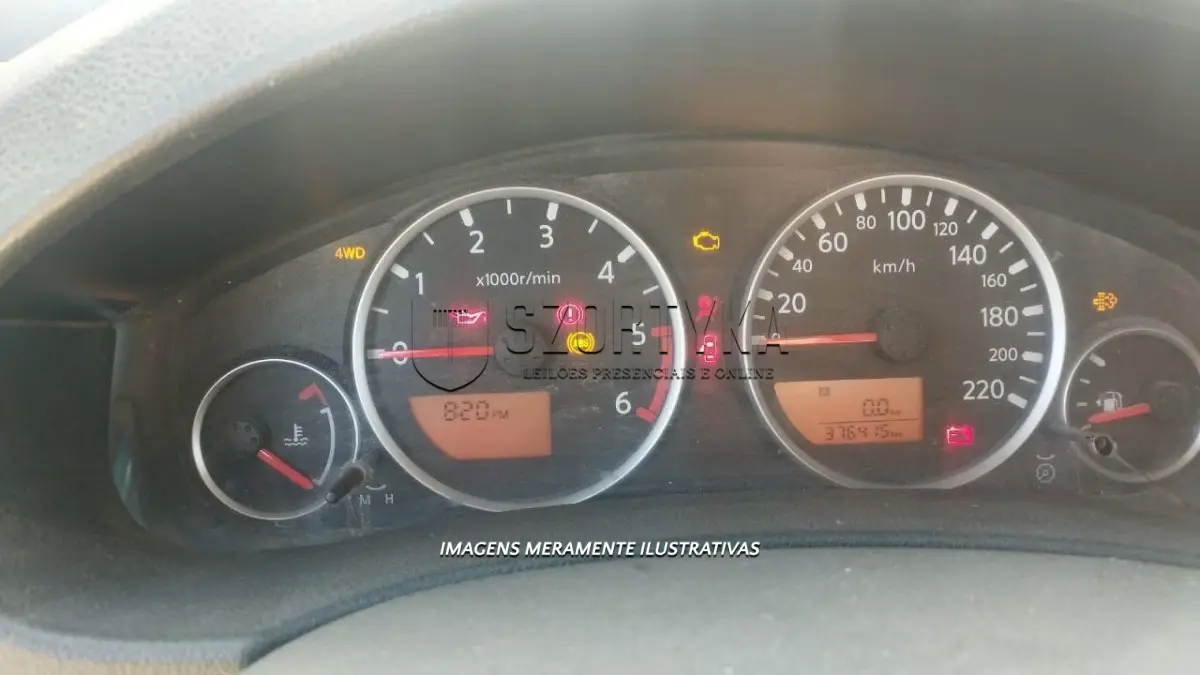 LOTE 117 - NISSAN/FRONTIER SVATK 4X4 - PLACA: IVB4549