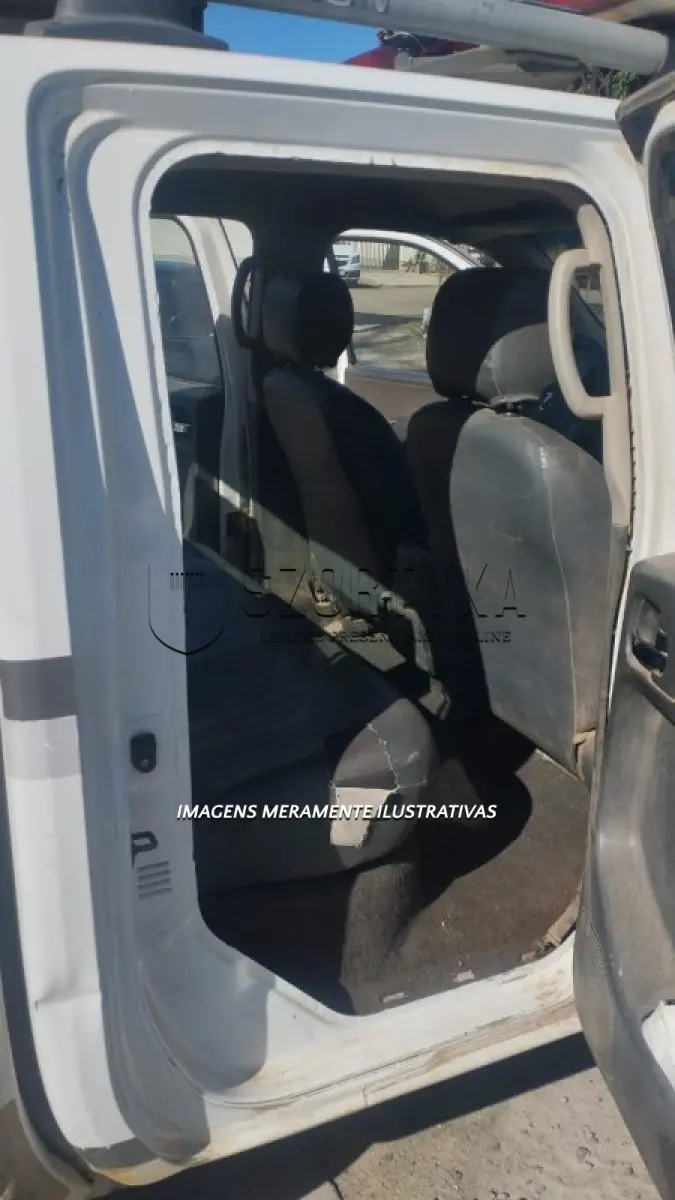 LOTE 117 - NISSAN/FRONTIER SVATK 4X4 - PLACA: IVB4549