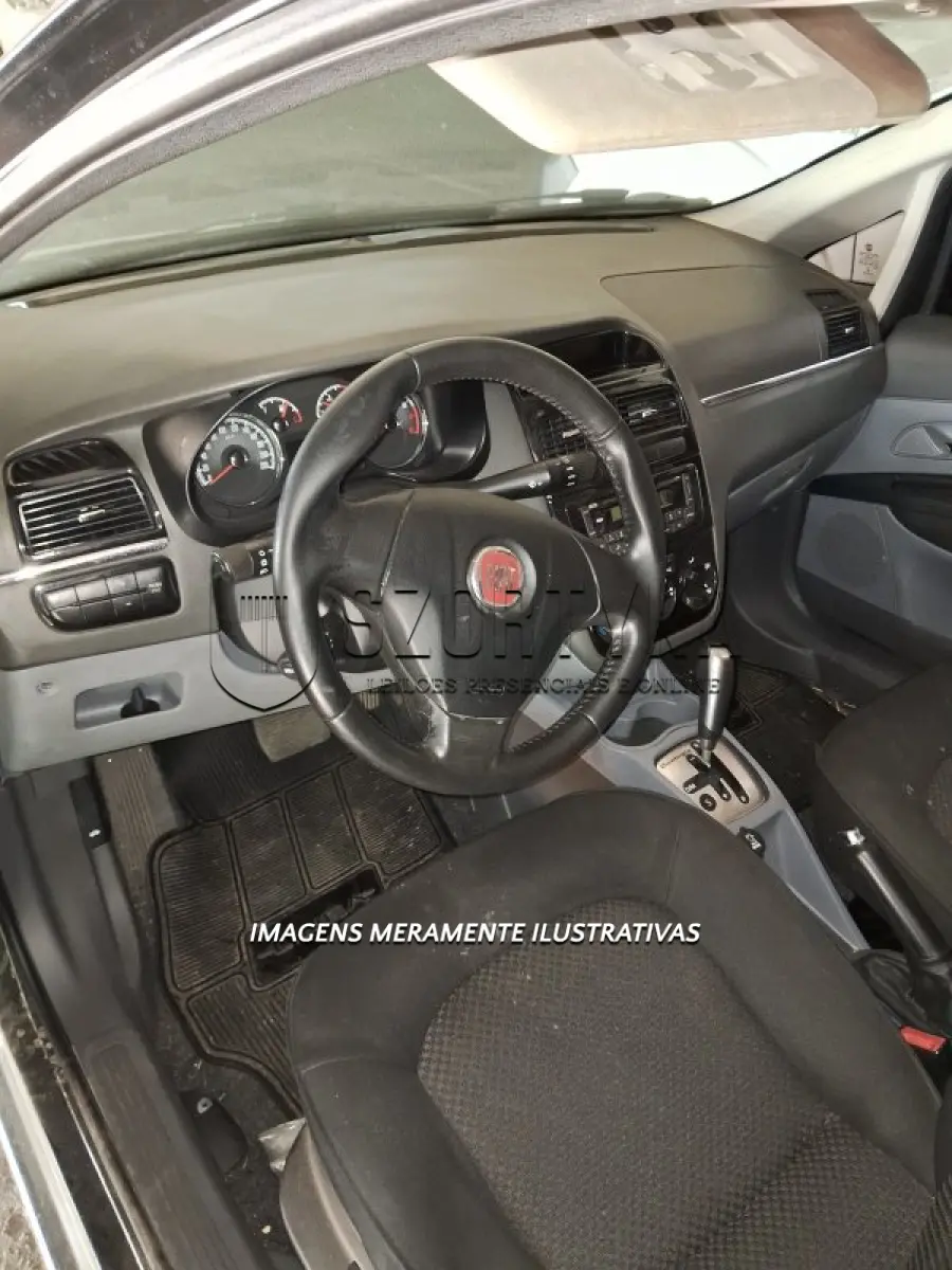 LOTE 068 - FIAT/LINEA ESSENCE 1.8 - PLACA: IUA4A83