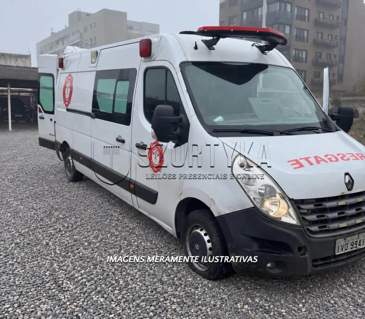 LOTE 001 - RENAULT MASTER AMB RONTAN, 2013/2014