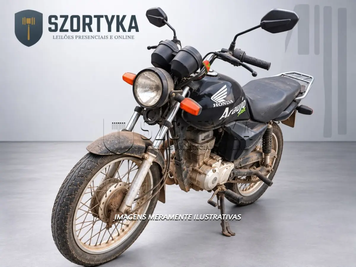 LOTE 001 - UMA MOTOCICLETA, HONDA CG 125 FAN, ANO/MOD  2011/2011