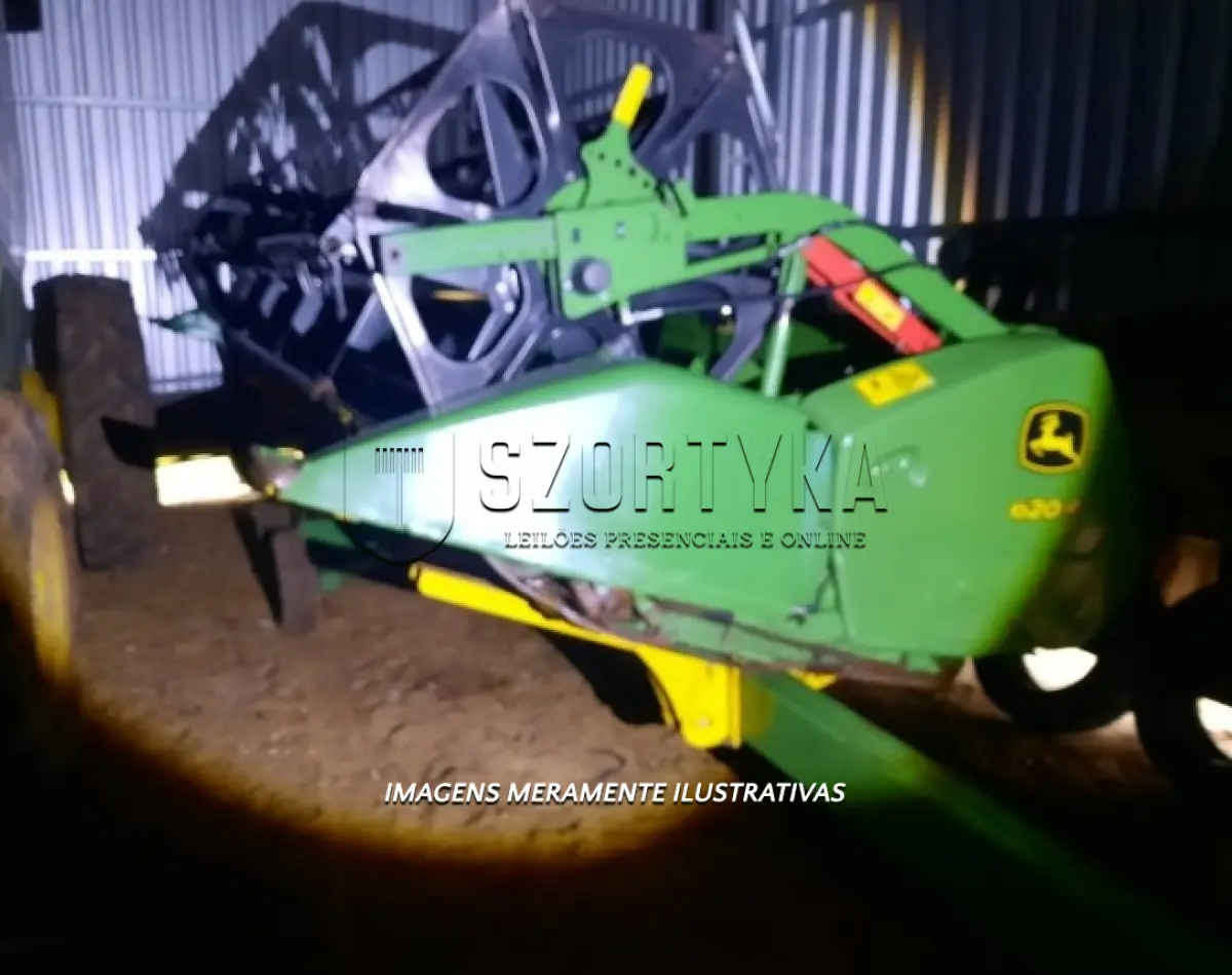 LOTE 001 - COLHEITADEIRA JOHN DEERE S430, ANO 2022, COM PLATAFORMA 620F E CARRETA AGROMANN