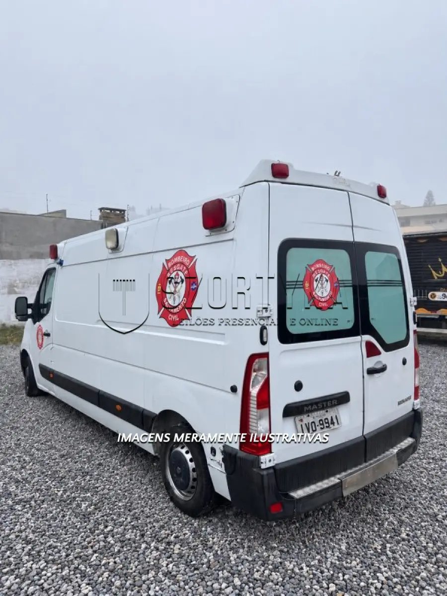 LOTE 001 - RENAULT MASTER AMB RONTAN, 2013/2014