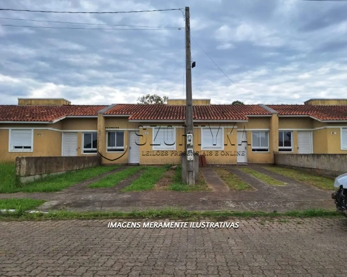 Foto de CASA Nº 391 (A E B)