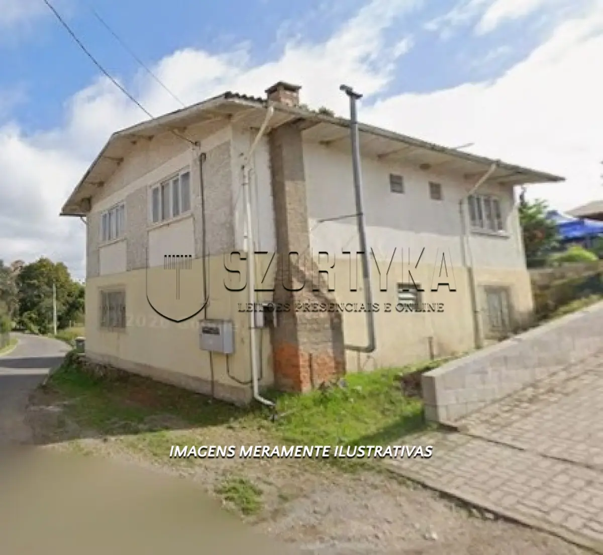 LOTE 001 - UMA FRAÇÃO IDEAL DE 244,00M² DE UM IMÓVEL EM FLORES DA CUNHA